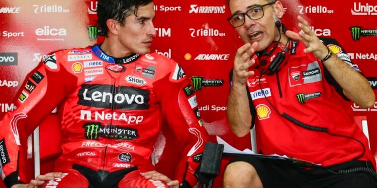 Marco Rigamonti desfaz-se em elogios a Marc Márquez: ‘Trabalhar com ele é muito positivo, aprende-se muito e ele entende a moto’