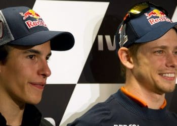 Casey Stoner e Marc Márquez – Dois génios de estilos distintos, segundo Hodgson: ‘Destruiu os colegas de equipa’