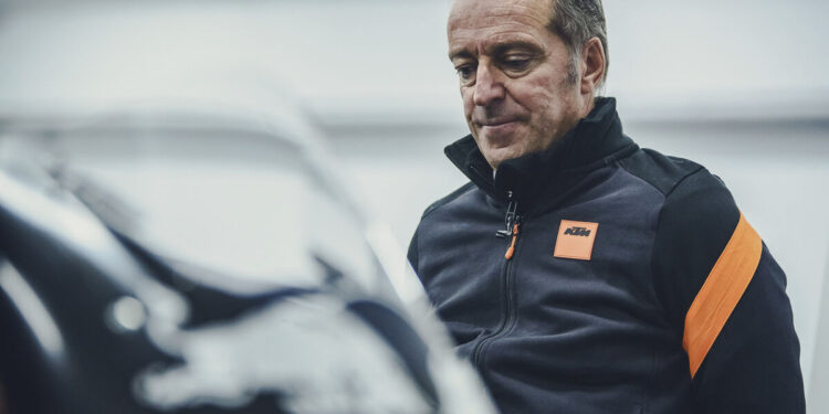 Drama na MotoGP: Poncharal Nega Acordo com a Honda para 2026, KTM Reigna Supremamente