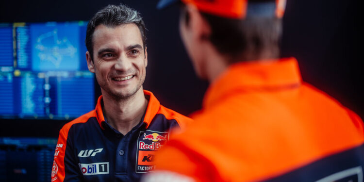 A Ausência Explosiva de Pedrosa e Espargaro: A Estratégia Arriscada da KTM Revelada