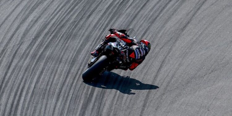 Marco Bezzecchi Rugido: Perseguindo a Perfeição da Ducati na Revitalização da MotoGP