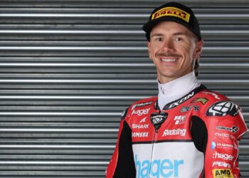 Redding deixa SBK e fecha ano no BSB