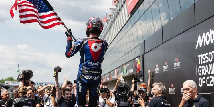 Roberts vence…Gonzalez controla