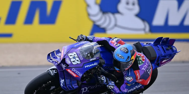 Miguel Oliveira Sente a Pressão: Futuro em Aberto Apesar de Contrato Garantido para 2026