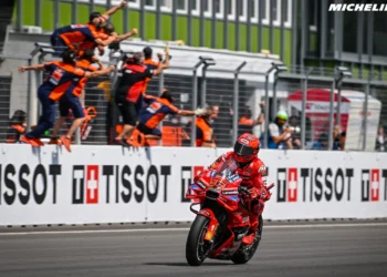 Domínio Absoluto: Márquez Está a Ultrapassar o Legado de Rossi no MotoGP?