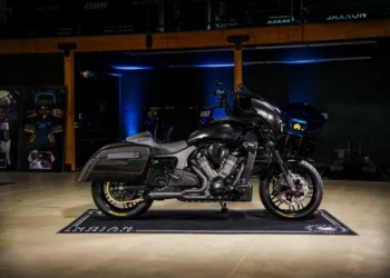 Indian Motorcycle revela Chieftain PowerPlus personalizada para Ryan Sheckler
