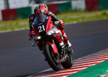 Jack Miller Acelera em Suzuka: Yamaha Libera o “Menino Louco” para o Desafio de Endurance de 8 Horas