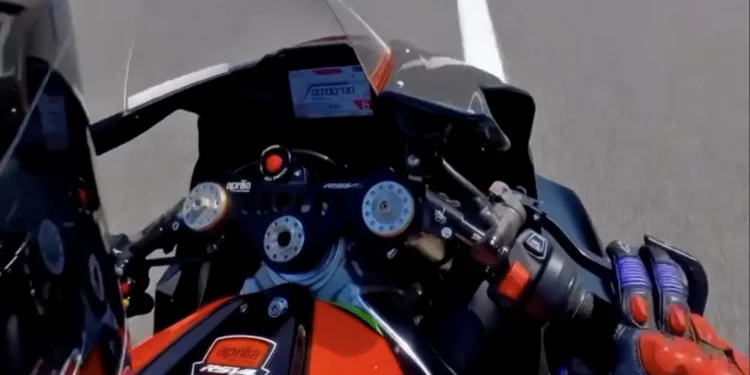 Vídeo – O Épico Retorno de Jorge Martin na MotoGP: Retorno Explosivo ao RS-GP25 em Meio a Disputa Contratual