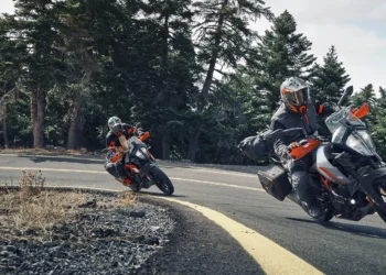 KTM ultrapassa 100 mil motos vendidas no primeiro semestre, mas mantém stock elevado