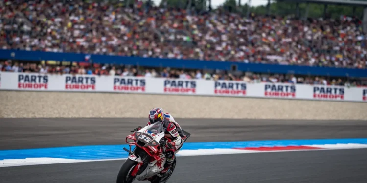 Somkiat Chantra sofre lesão devastadora: vai perder os GP’s de Sachsenring e Brno.