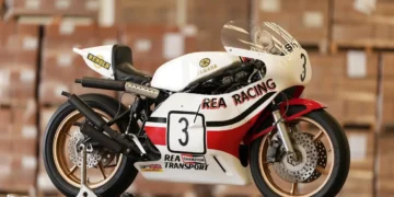 Três gerações unidas pelo motociclismo: A história dos Rea e Joey Dunlop