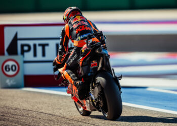 Pol Espargaró preparado para a glória no Superbike: será ele o substituto de Van der Mark na BMW?