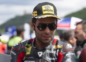 Danilo Petrucci enfrenta desafio colossal ao juntar-se à BMW numa mudança decisiva no WorldSBK!