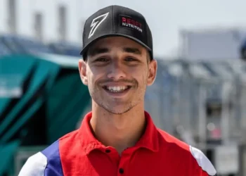 A jogada ousada da Ducati: Lecuona assume o lugar de Bautista em 2026 no meio da turbulência do mercado!