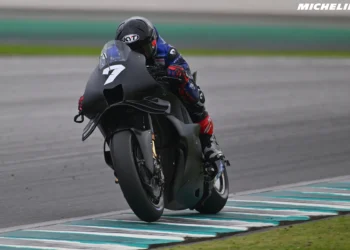 Augusto Fernández estreia o revolucionário motor V4 da Yamaha no Grande Prémio de San Marino!