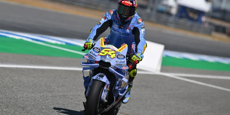 Fermín Aldeguer surpreende o MotoGP e principalmente Marc Márquez no emocionante duelo do Grande Prémio da Áustria!