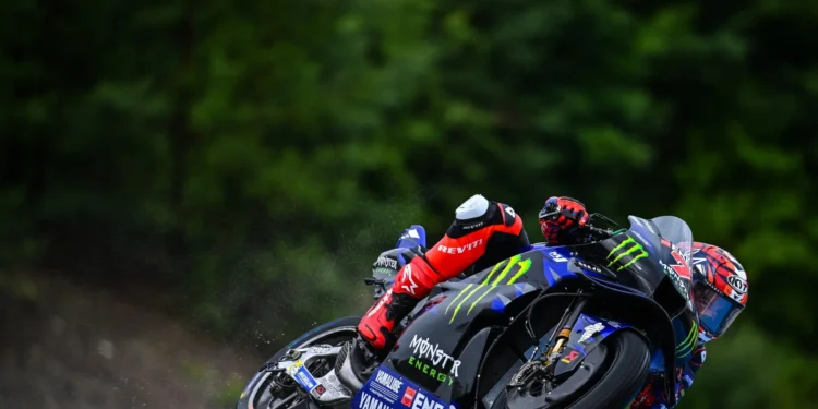 Revolução da Yamaha: Protótipo V4 Vai Estrear-se em Misano!