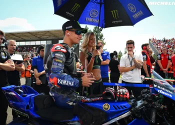 Fabio Quartararo Declara Teste de Fevereiro Crucial para o Futuro da Yamaha com o Novo Protótipo V4!