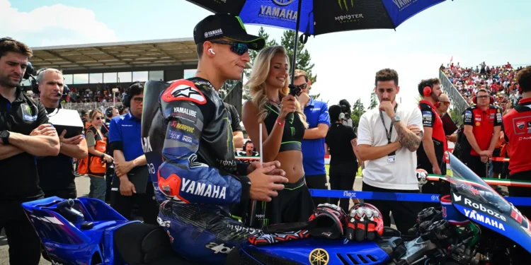 Fabio Quartararo Declara Teste de Fevereiro Crucial para o Futuro da Yamaha com o Novo Protótipo V4!