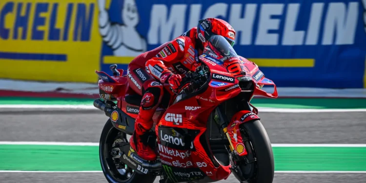 Marc Márquez Domina o MotoGP da Áustria: Fim de Semana Perfeito e Imparável no Segundo Treino Livre!