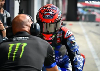 Revolução da Yamaha em 2026: o potente motor V4 está pronto, mas a estratégia de pilotos deixou de ser ambiciosa!