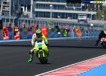 O fim de semana eletrizante de Morbidelli em Balaton: pódio, problemas de pneus e polémicas no circuito!