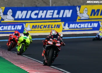 Aprilia quebra barreiras: como conquistou os circuitos mais difíceis e transformou a sua performance na MotoGP!