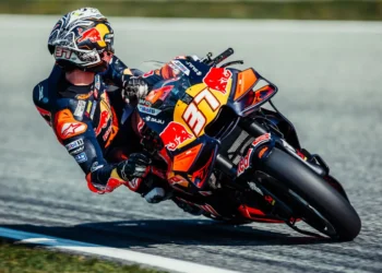 Pedro Acosta Brilha na Áustria: Como as Férias Reacenderam o Seu Regresso ao MotoGP!