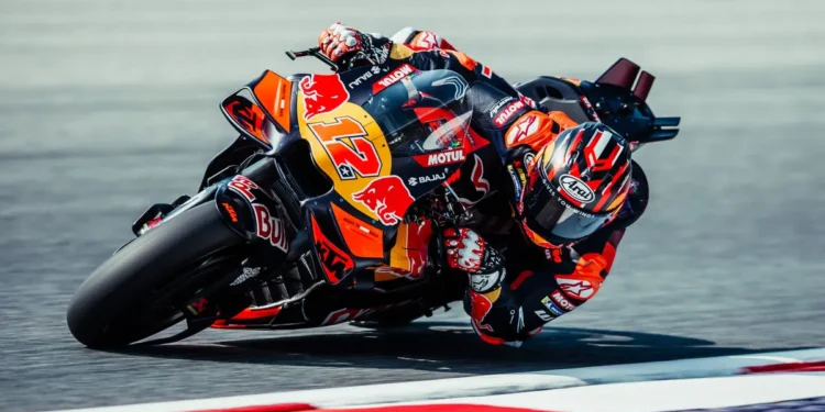 Maverick Viñales Enfrenta Longo Caminho de Recuperação: Regresso em 2025 Continua Incerto