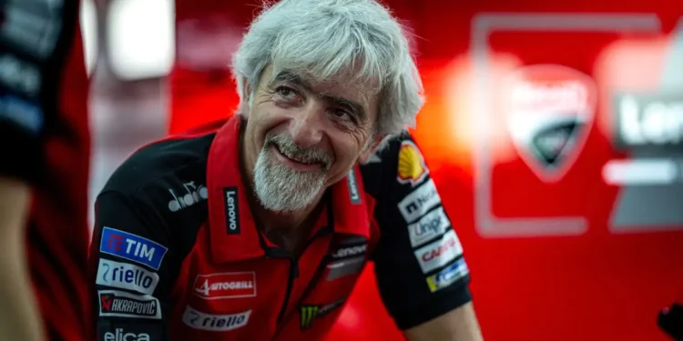 A Revolução de 2027 da Ducati: Dall’Igna Revela Estratégia Incendiária com Dupla Pirro e Bulega!