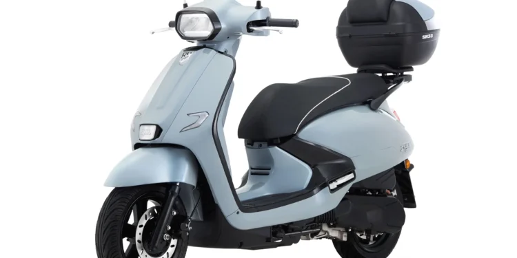 SYM Fugue combina estilo retro com praticidade moderna