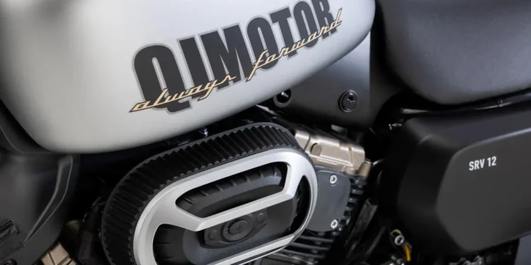 Ao detalhe: Conheça a SRV 12, a nova 125 cc V-Twin da QJ Motor