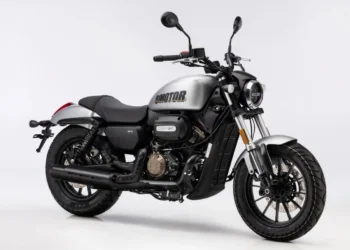SRV 12: A primeira Custom 125 cc com motor V-Twin da QJ Motor