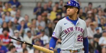 Juan Soto watches as Brewers capitalize on Mets’ mistakes to fuel devastating series sweep