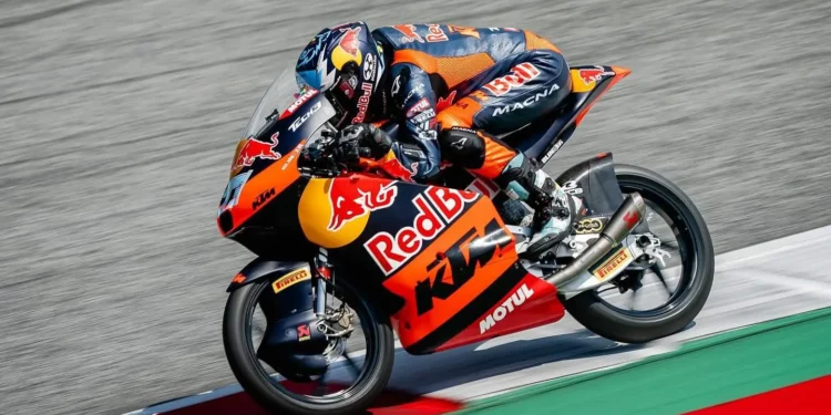 Valentin Perrone Surpreende o Mundo: KTM Tech3 Conquista Pole no Moto3 do GP da Áustria!