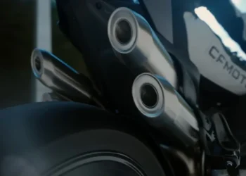 Vídeo: Nova CFMoto 750SR-S marca estreia da marca nas desportivas de quatro cilindros