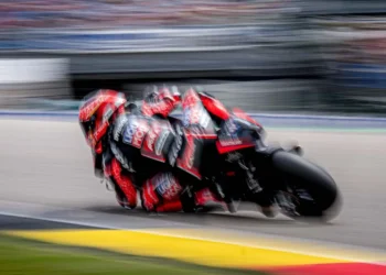 Manuel Gonzalez quebra recordes num emocionante FP1 de Moto2 em Balaton Park, Hungria!