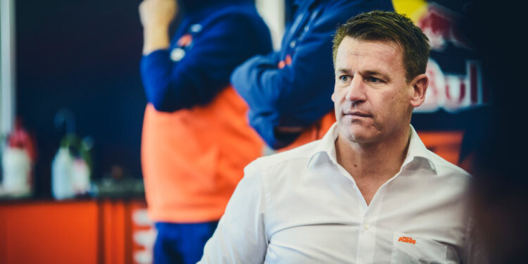 KTM quebra o silêncio sobre rumores de compra da Tech3: o que precisa de saber!