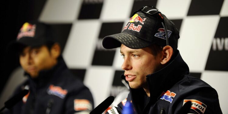 Casey Stoner Critica o Formato Sprint do MotoGP: “Isto Não Está a Funcionar!”