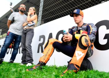 Os Sonhos de Pol Espargaró no Mundial de Superbike Desmoronam: Uma Carreira em Risco!