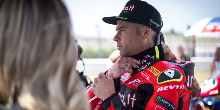 Bautista Soa o Alarme: Transformação Chocante da BMW Ameaça a Justiça no Mundial de Superbike!