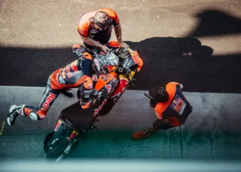 O Conselho Ousado de Casey Stoner: Pedro Acosta Tem de Domar o Seu Talento para Vencer no MotoGP!