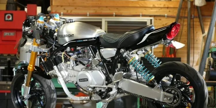 Honda Monkey única, pela mão e visão de Koki Fujiwara