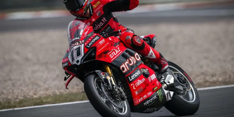 Bulega quebra recordes mas avisa: vencer exige mais do que uma volta rápida!