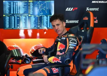 Pol Espargaró revela segredos bombásticos no GP de Misano: domínio Ducati e o épico regresso de Marc Márquez!