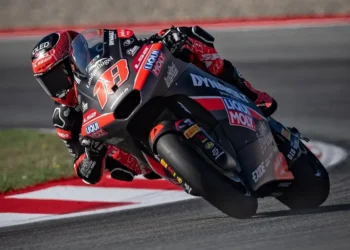 Manuel Gonzalez surpreende com ritmo recorde no FP1 de Moto2 em Misano