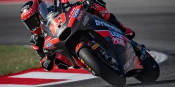 Manuel Gonzalez surpreende com ritmo recorde no FP1 de Moto2 em Misano
