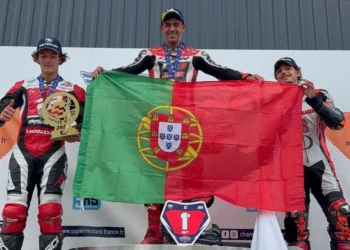 Alexandre Martins é campeão francês Supermoto