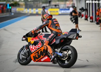 Pol Espargarò numa verdadeira encruzilhada: Juntar-se ao Mundial de Superbike ou ficar de fora das corridas?