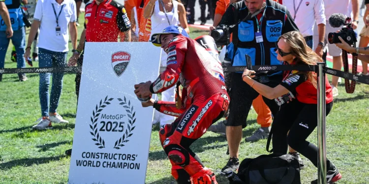 Triunfo e turbulência na Ducati: Gigi Dall’Igna trava batalha para resgatar a glória perdida de Bagnaia